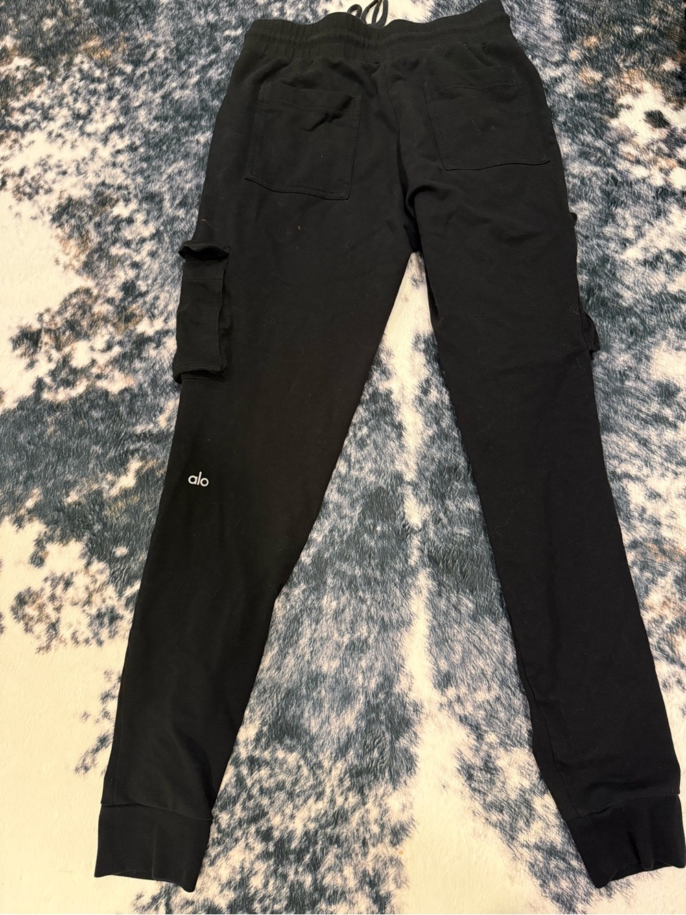 Alo Yoga Women’s Cargo Joggers